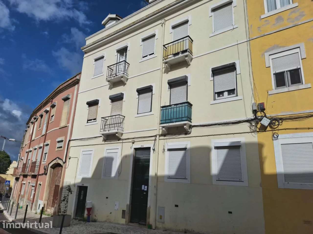 Predio 8 apartamentos com boa rentabilidade - Grande imagem: 5/14