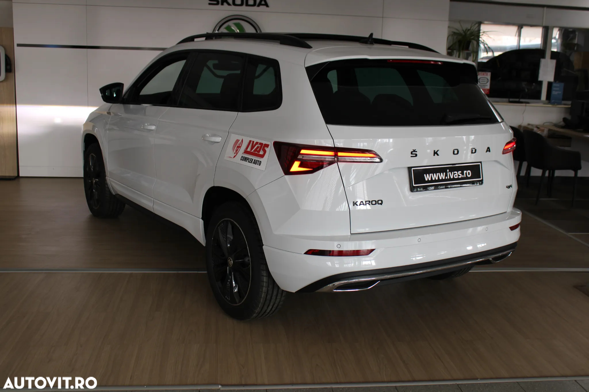Skoda Karoq 2.0 TDI 4X4 DSG Sportline - 4
