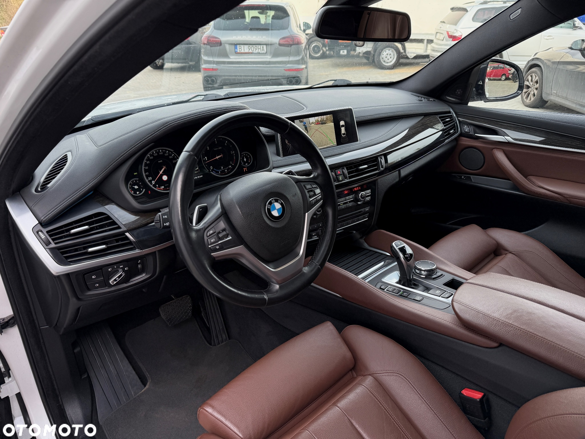 BMW X6 xDrive30d - 16