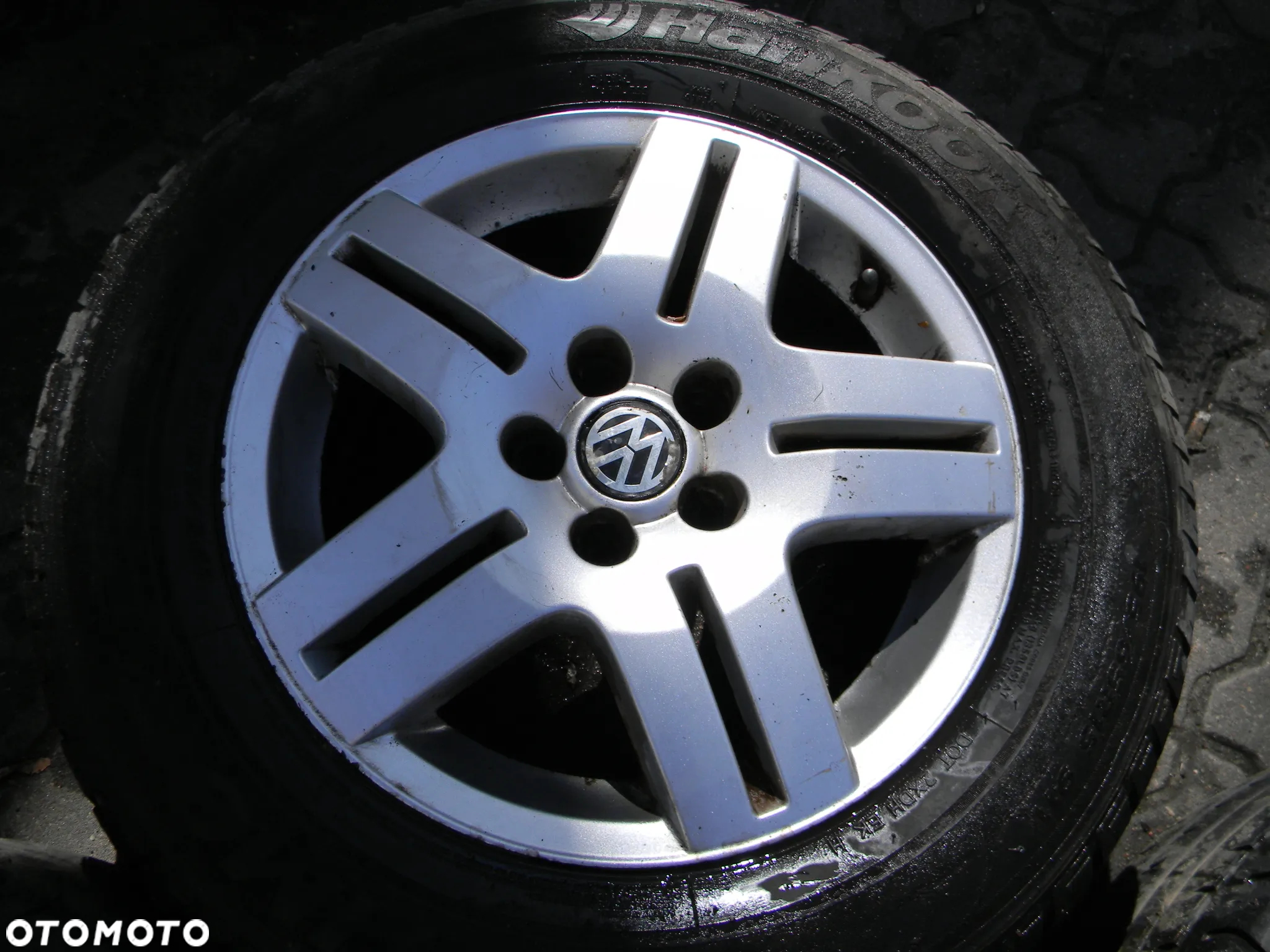 felgi komplet alu 15" VW GOLF IV NEW BEETLE BORA AUDI A3 SEAT IBIZA LEON TOLEDO 5x100 - 6