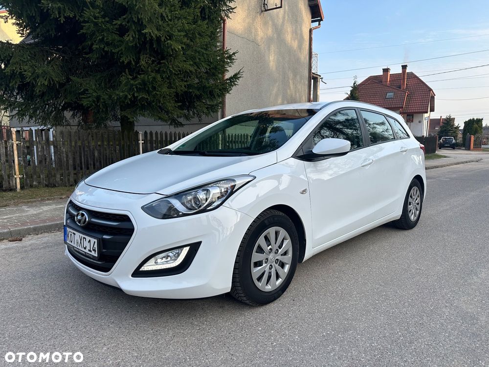 Hyundai i30 1.6 CRDi Premium - 1