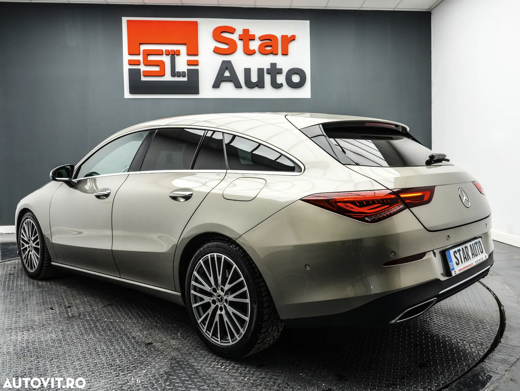 Mercedes-Benz CLA - 4