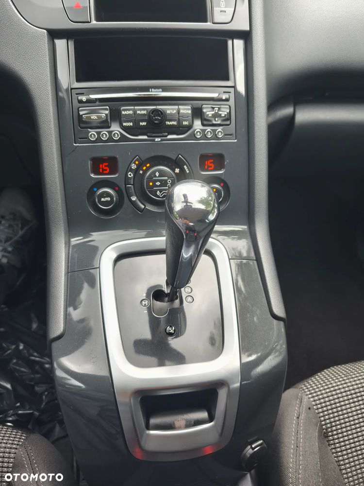 Peugeot 5008 1.6 HDi Premium - 23