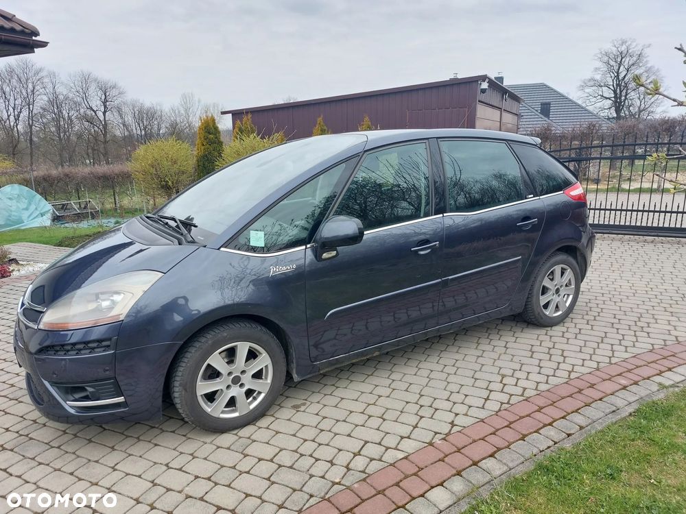 Citroën C4 Picasso 2.0 HDi FAP Exclusive - 4