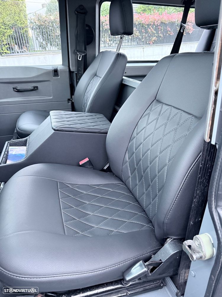 Land Rover Defender 90 2.5 TD5 Metal Top - 5