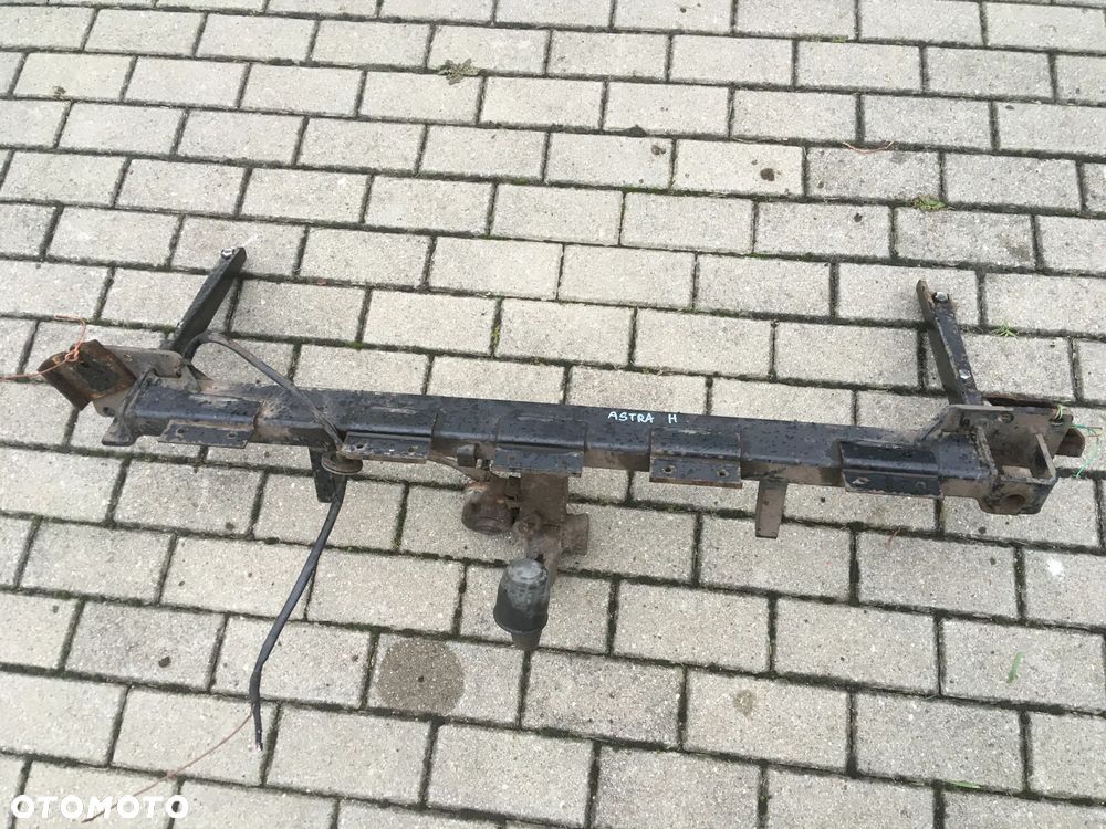 Opel Astra H III Hak Holowniczy Oris - 1