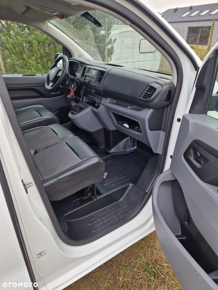 Toyota ProAce - 11