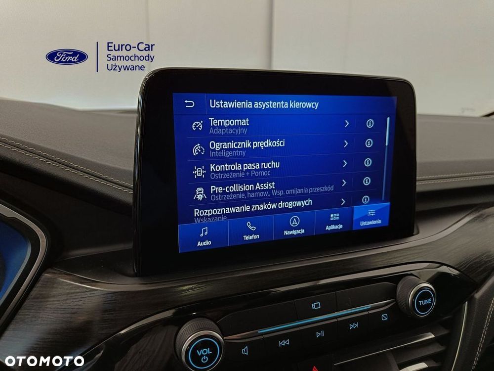 Ford Kuga - 27