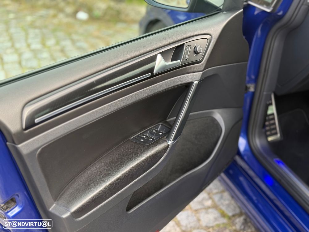 VW Golf R 2.0 TSI OPF 4Motion DSG - 21