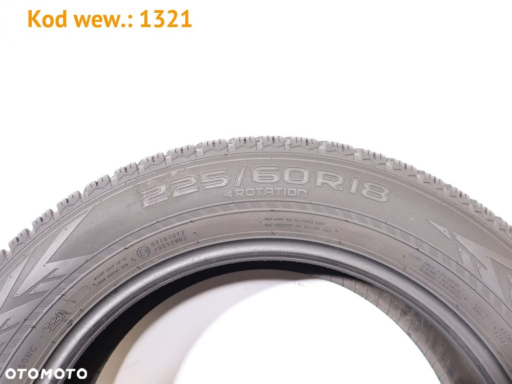 Nokian WR SUV 4 - 225/60 R18 - 4