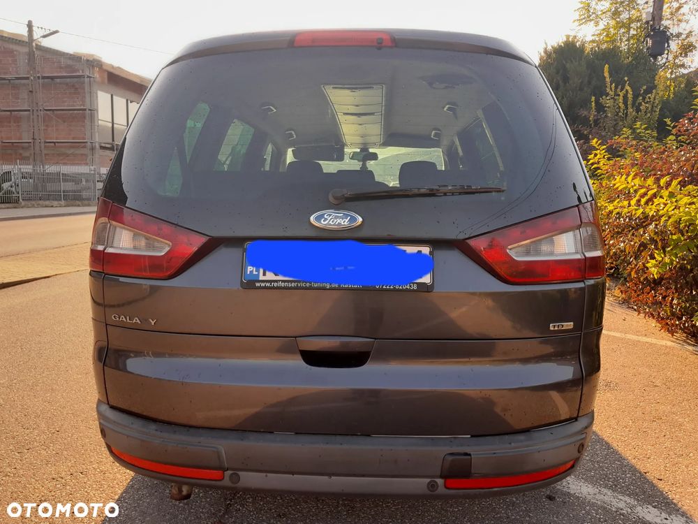 Ford Galaxy - 3