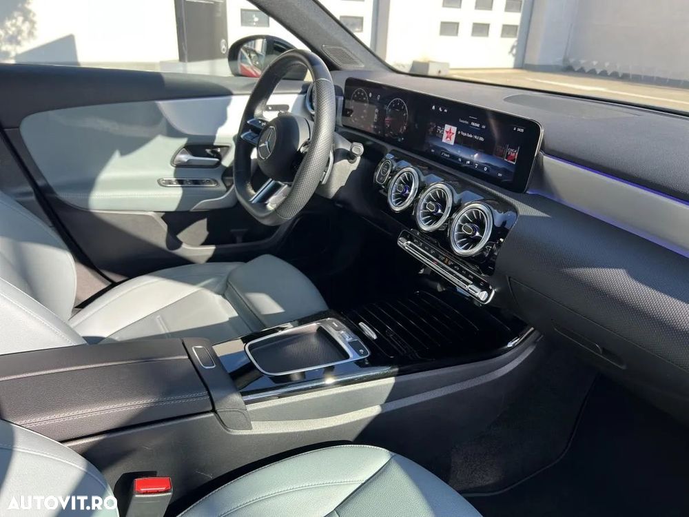Mercedes-Benz A 200 - 13