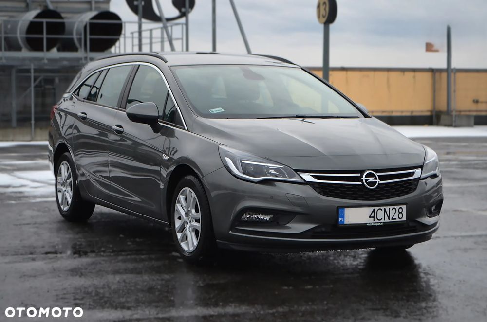 Opel Astra 1.4 T Dynamic - 1
