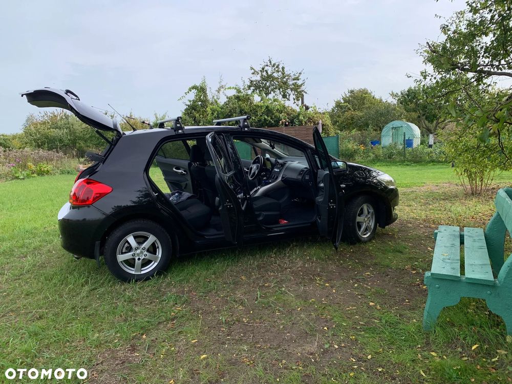Toyota Auris 1.4 VVT-i - 4
