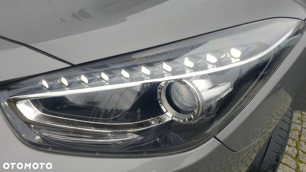 Hyundai i40 1.6 CRDi Premium DCT - 32