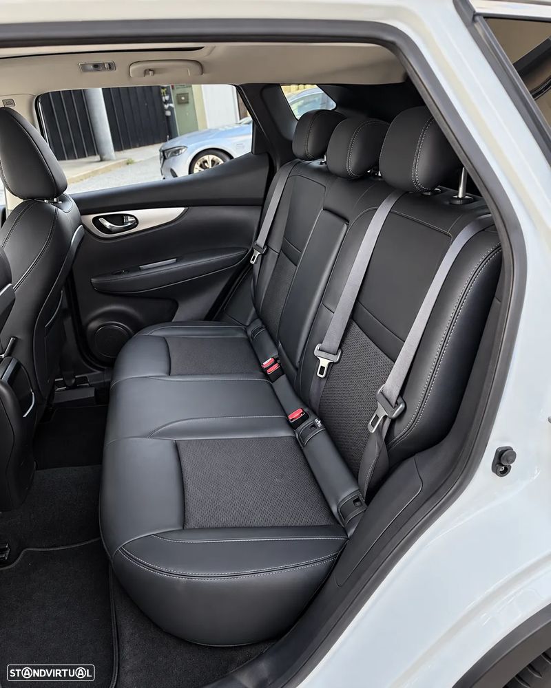 Nissan Qashqai 1.5 dCi Tekna - 4