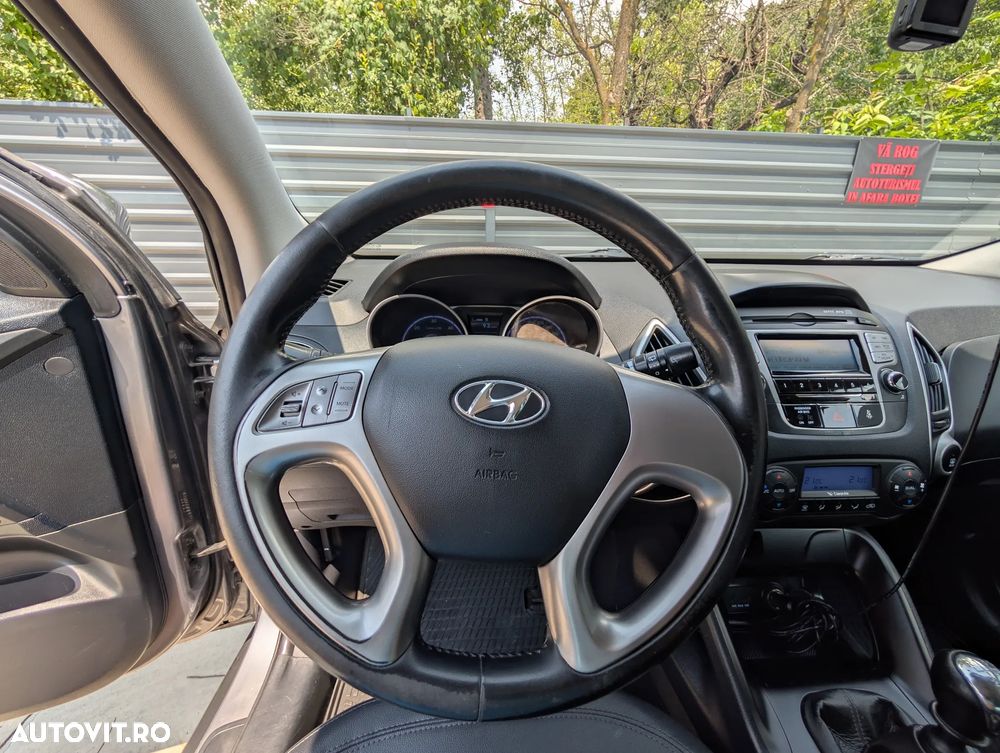 Hyundai ix35 - 9