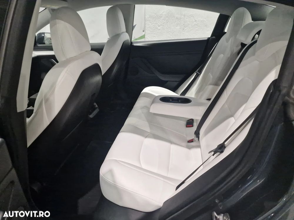 Tesla Model 3 Langstreckenbatterie Allradantrieb Dual Motor - 13