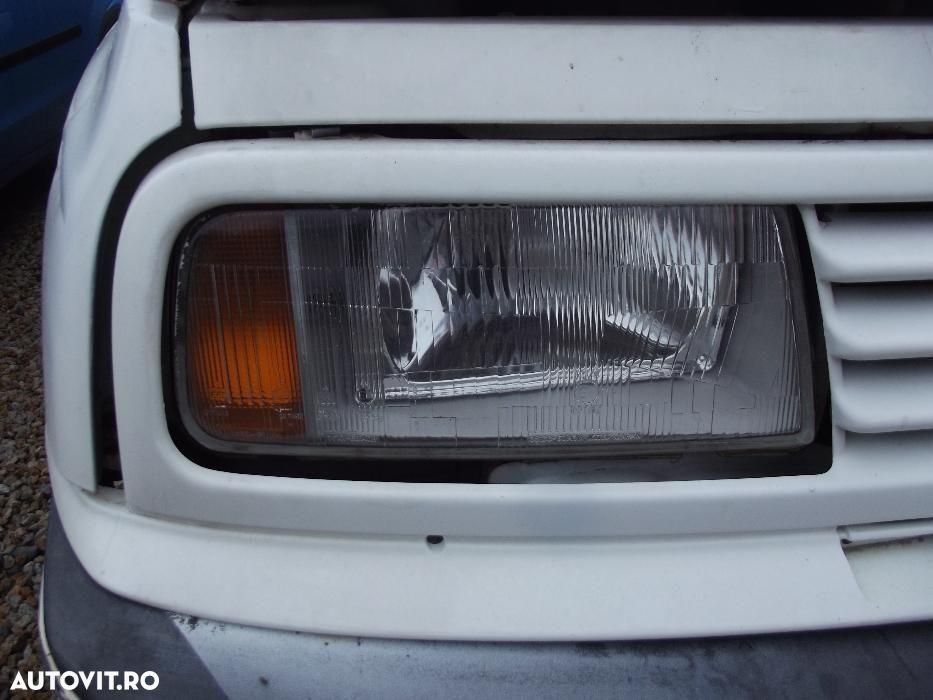 Far Suzuki Vitara faruri stanga dreapta dezmembrez Vitara Samurai - 2