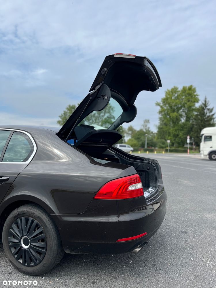 Skoda Superb - 18