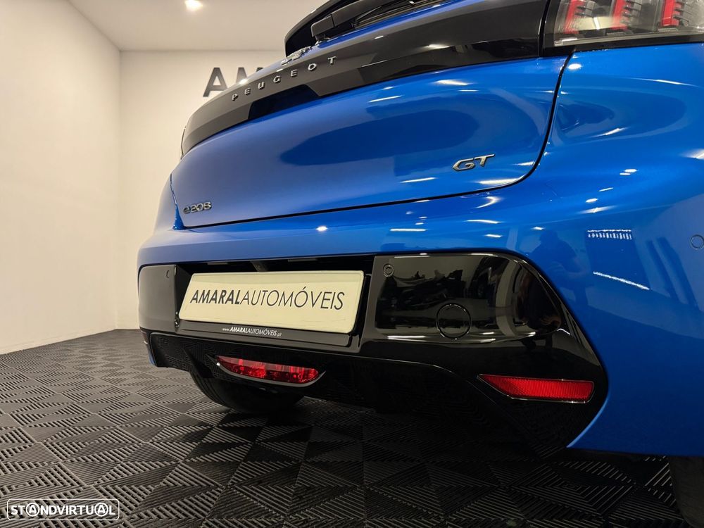 Peugeot e-208 50 kWh GT Line - 23