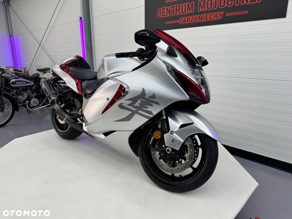 Suzuki GSX - 3