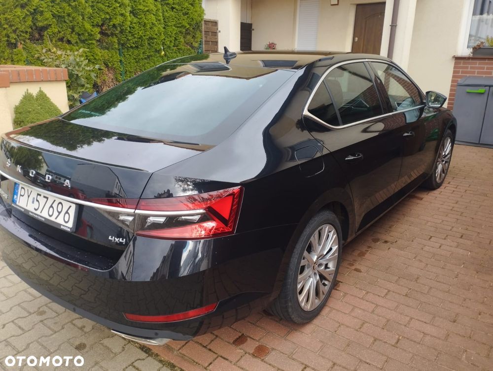 Skoda Superb 2023 photo 4