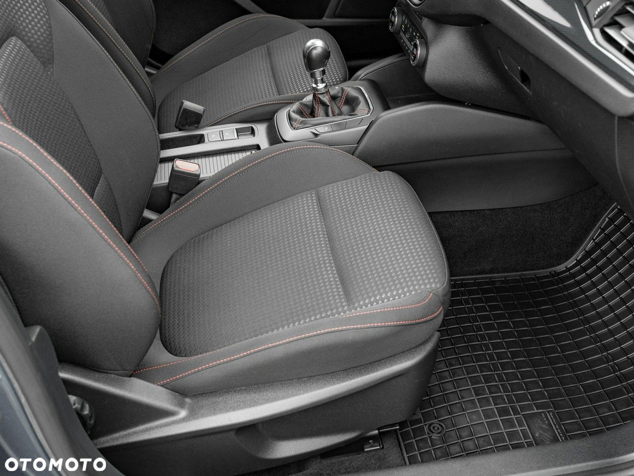 Ford Focus 1.0 EcoBoost ST-Line - 31