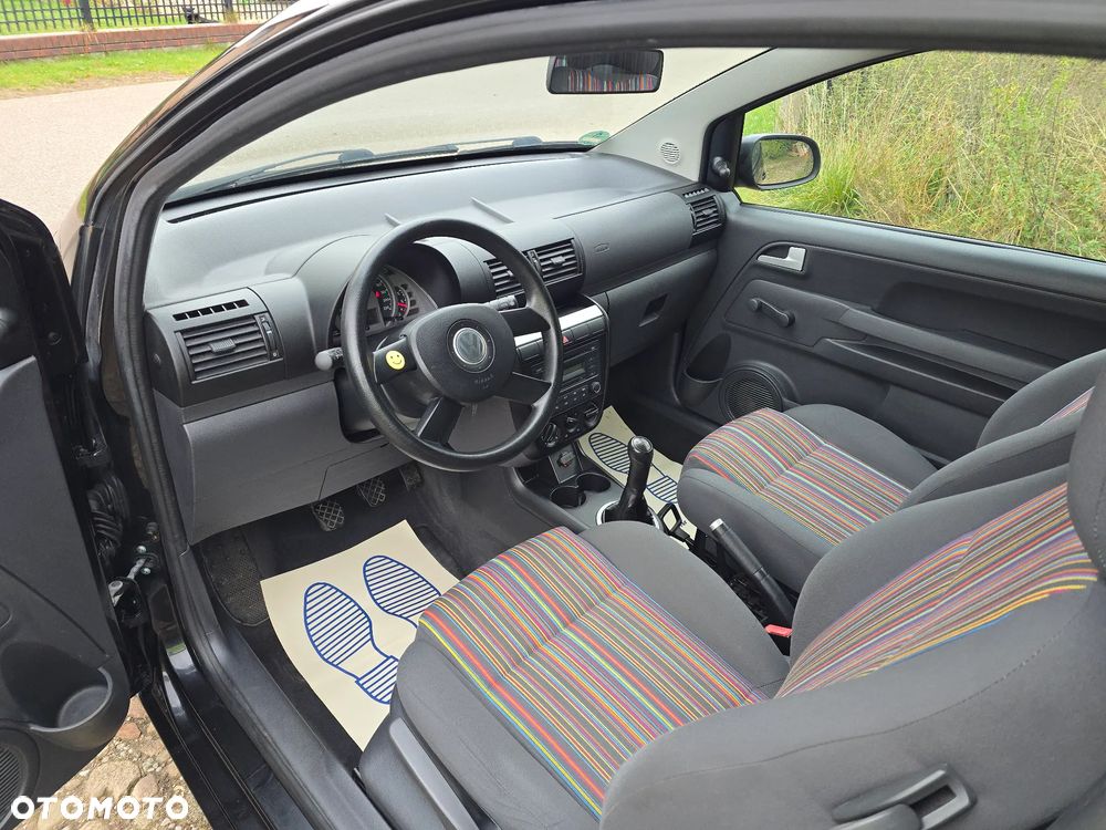 Volkswagen Fox - 17