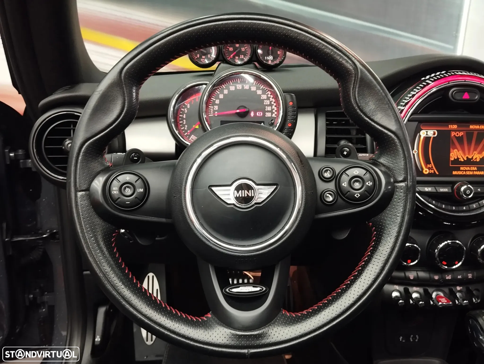 MINI Cabrio John Cooper Works Auto Desportiva - 25