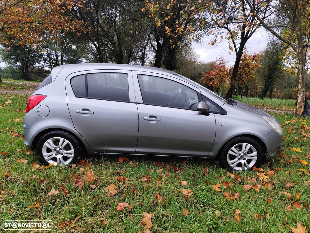 Opel Corsa 1.2 Enjoy - 5