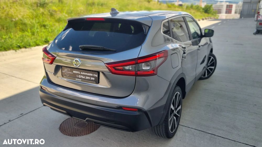 Nissan Qashqai 1.2 DIG-T Xtronic TEKNA+ - 18