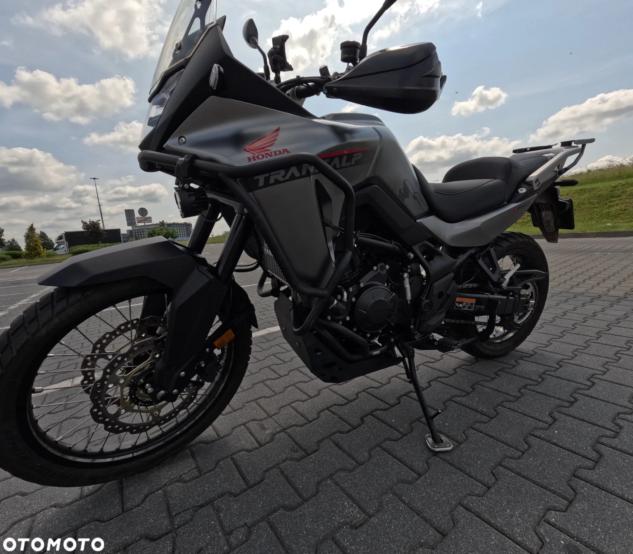 Honda Transalp - 10