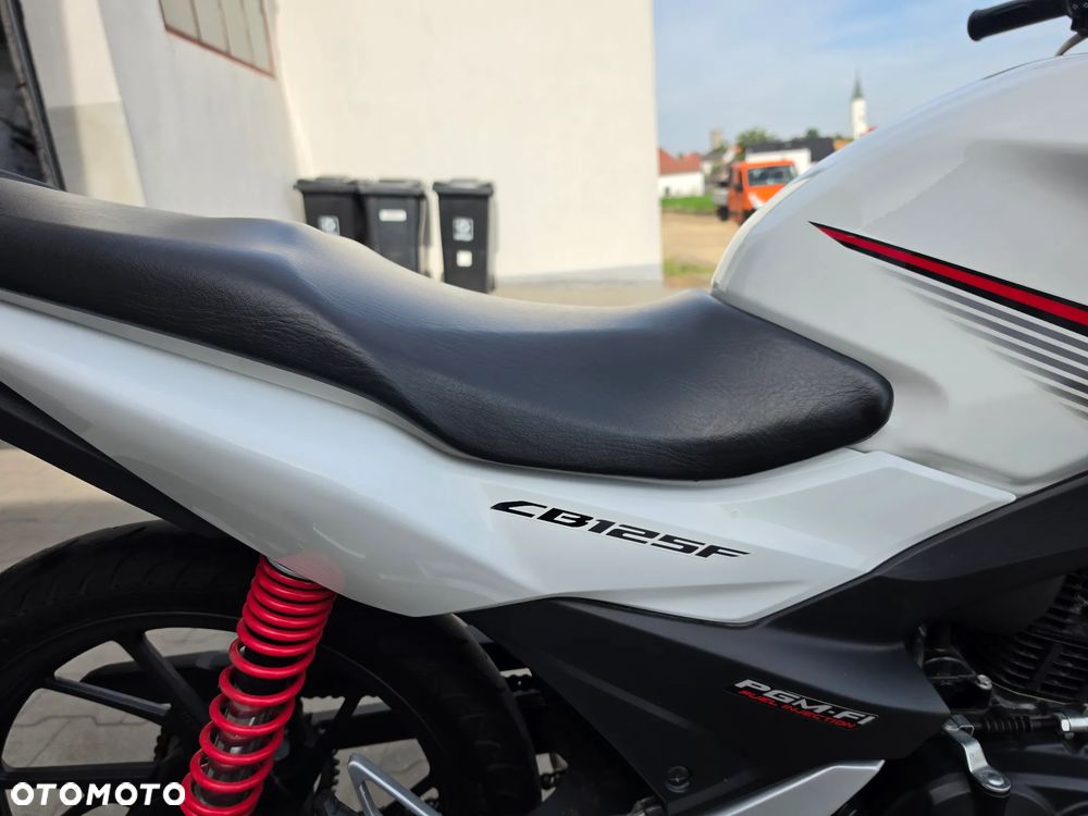 Honda CB - 22