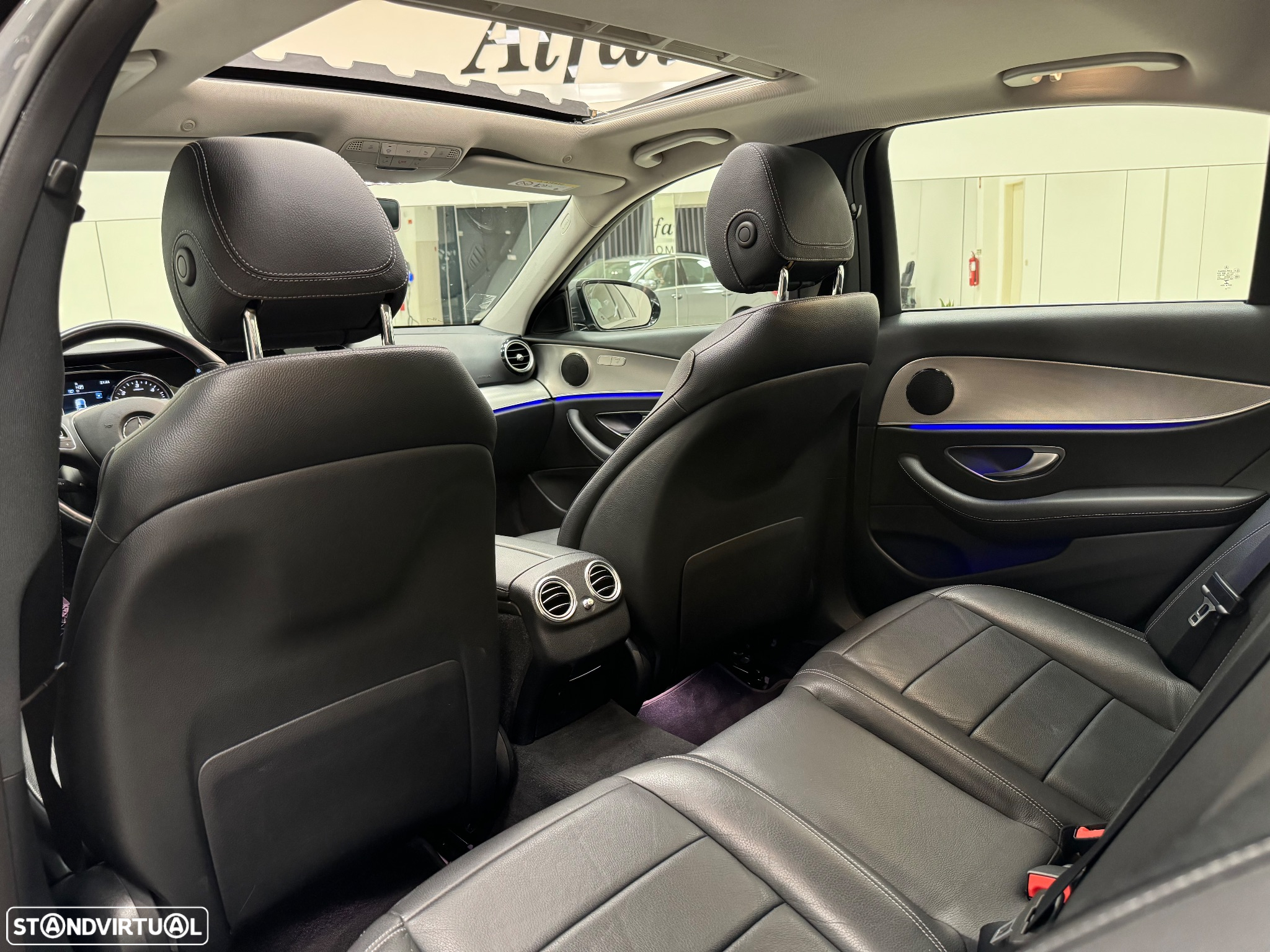 Mercedes-Benz E 220 d Exclusive - 49
