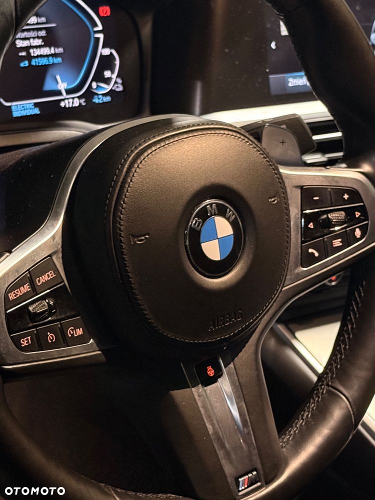 BMW Seria 3 330e M Sport sport - 7