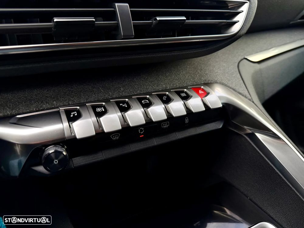 Peugeot 3008 1.5 BlueHDi Allure - 23