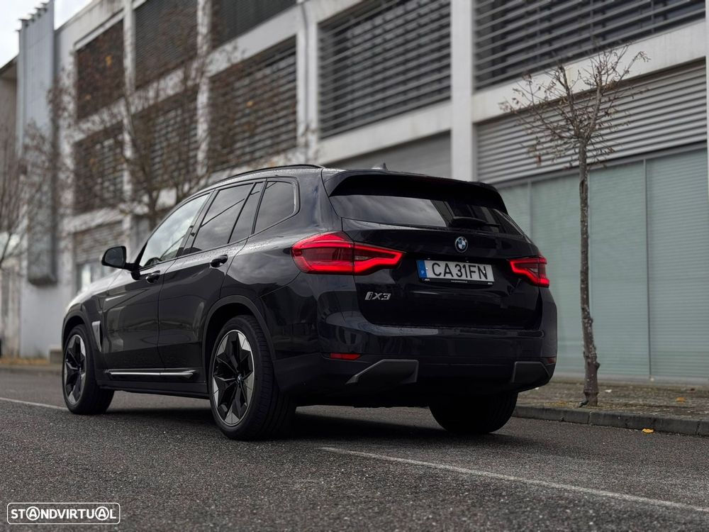 BMW iX3 Inspiring - 4