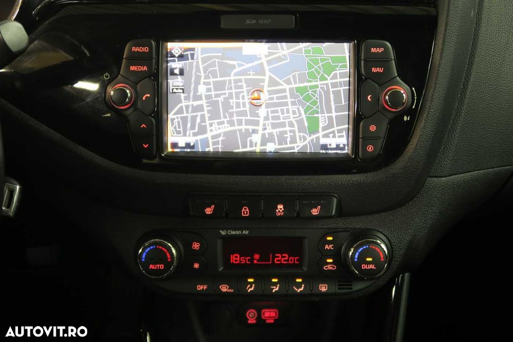 Kia Ceed 1.6 GDI Dream-Team Edition - 17