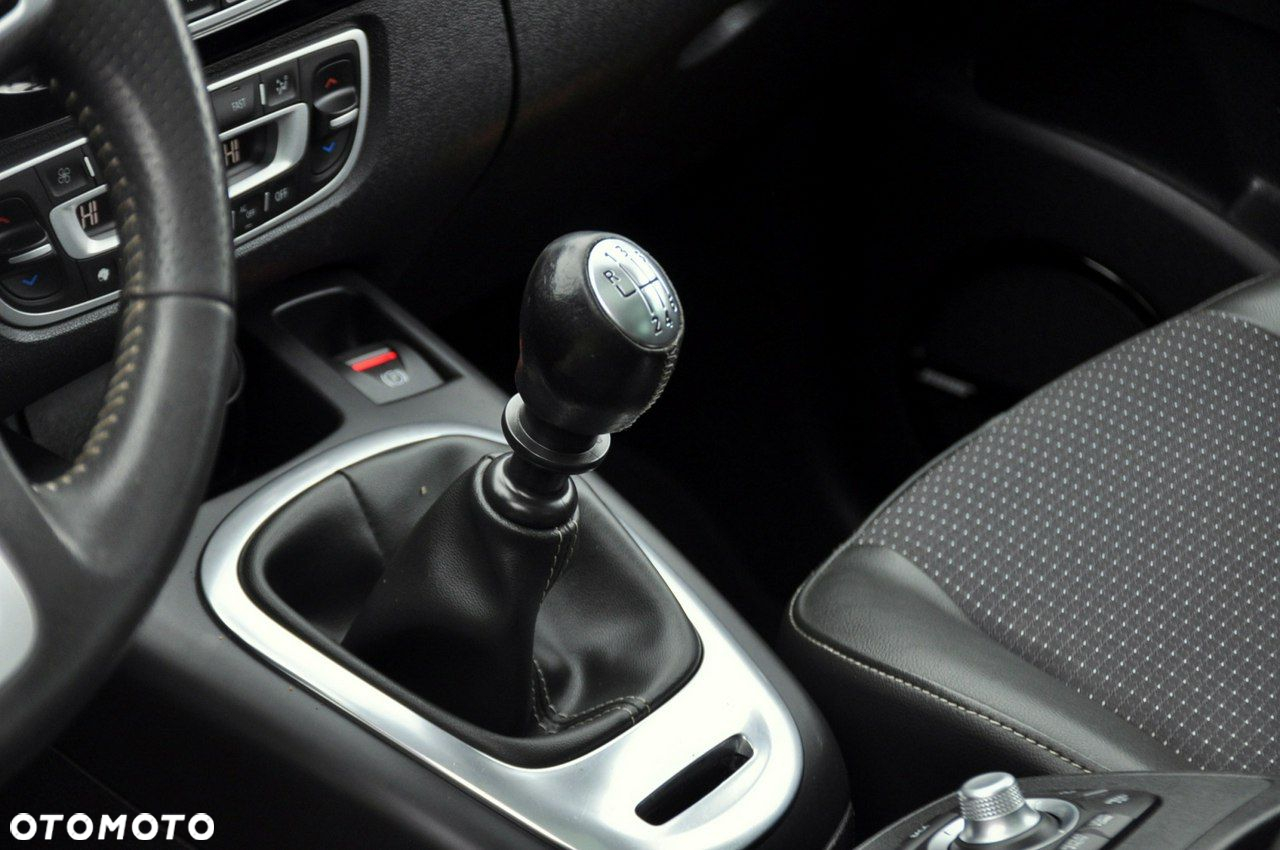 Renault Scenic - 35
