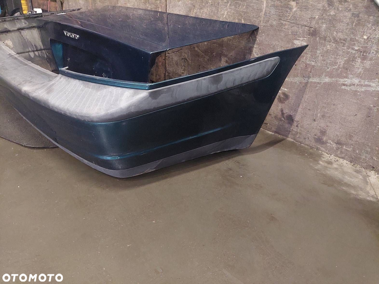LAMPA LEWY TYŁ + PRAWY TYŁ VOLVO S80 I - 23