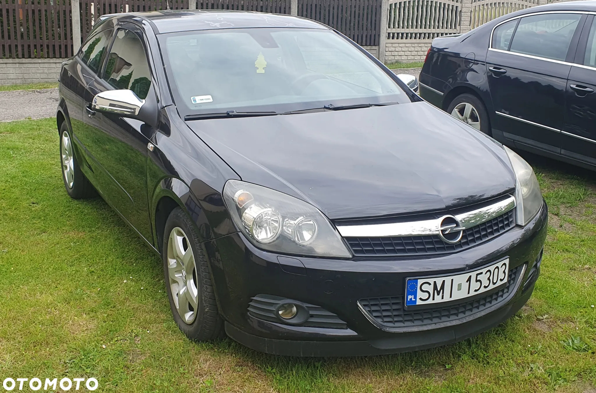 Opel Astra III GTC 1.6 Enjoy - 2