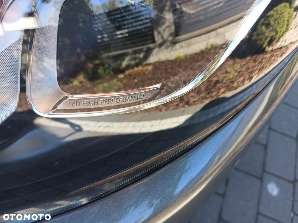 Mercedes-Benz GLC - 4