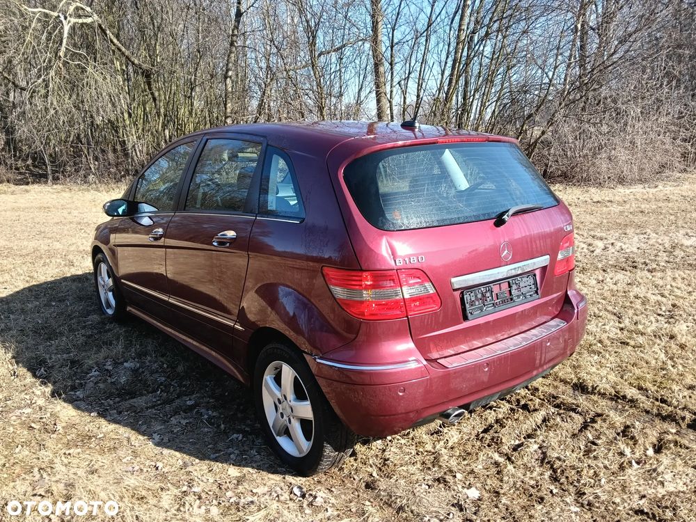 Mercedes-Benz Klasa B 180 CDI - 2