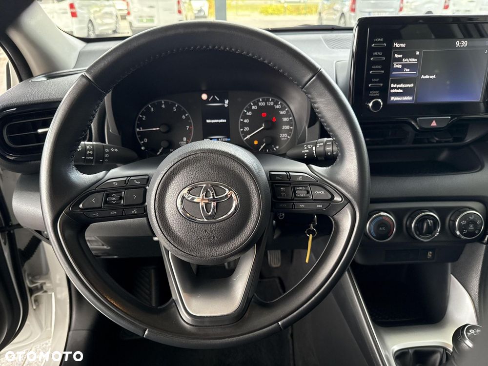 Toyota Yaris - 14