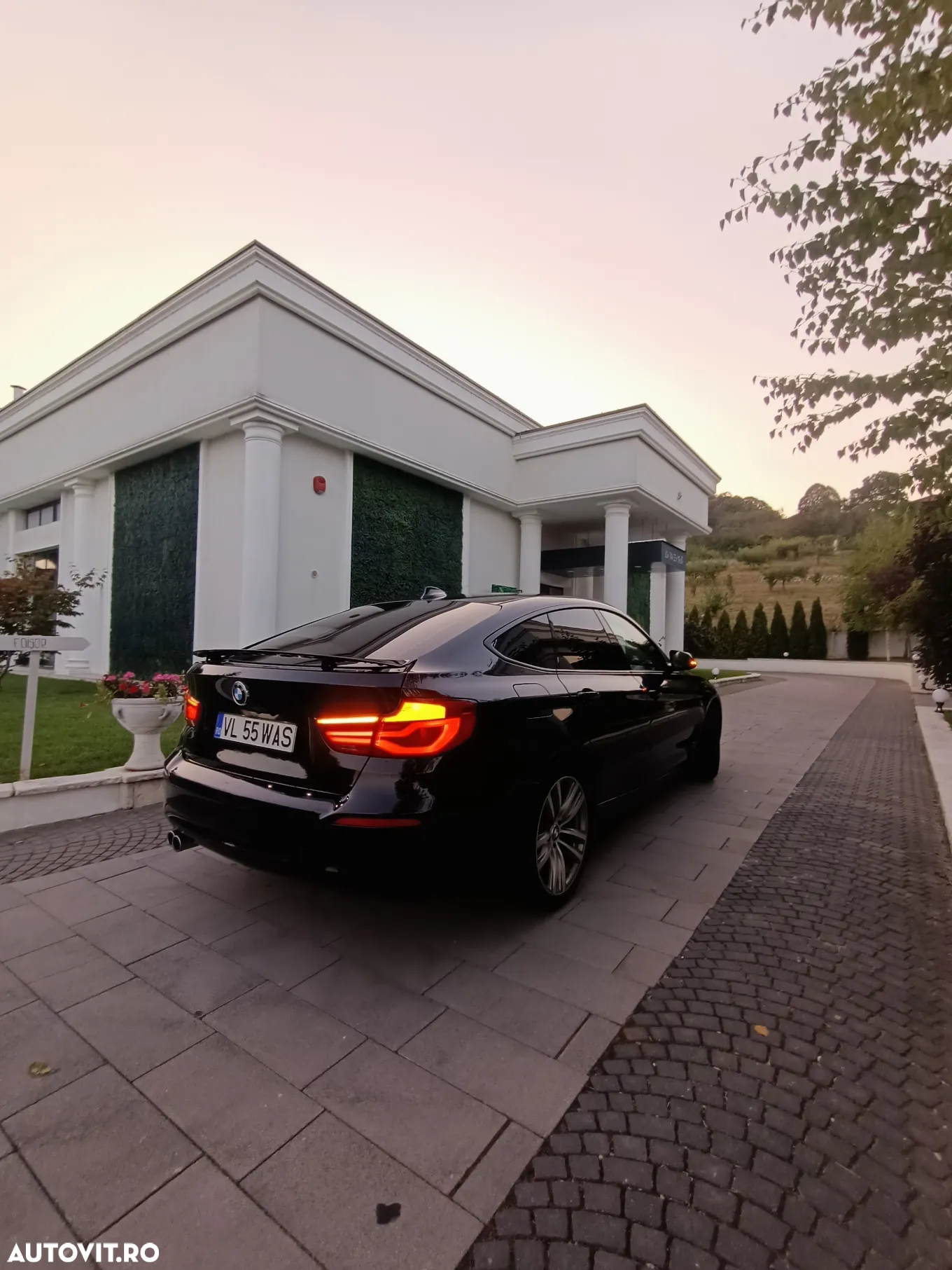 BMW Seria 3 320d GT xDrive AT - 6