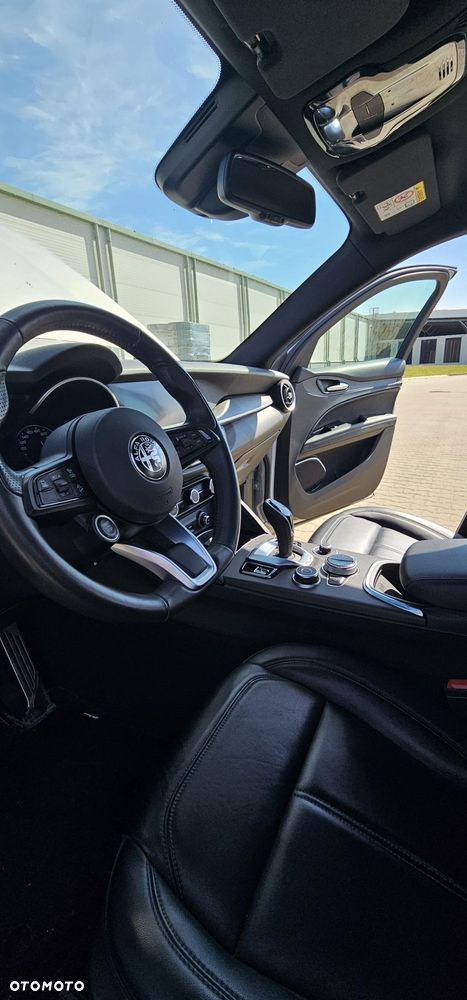 Alfa Romeo Stelvio 2.0 Turbo TI Q4 - 21