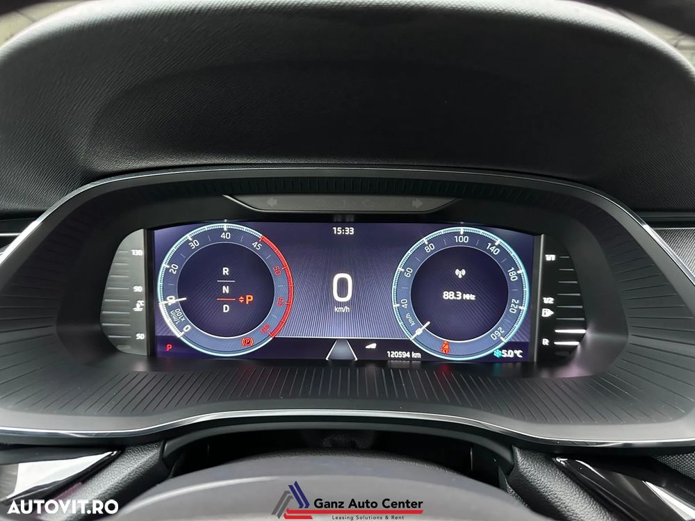 Skoda Octavia 2.0 TDI DSG Style - 17