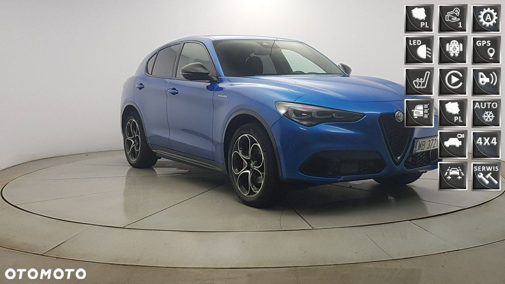 Alfa Romeo Stelvio - 1