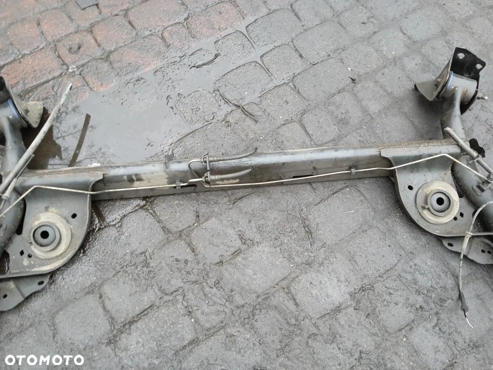 BELKA TYLNEGO ZAWIESZENIA DACIA LOGAN MCV 12-21 1.5 DCI - 3